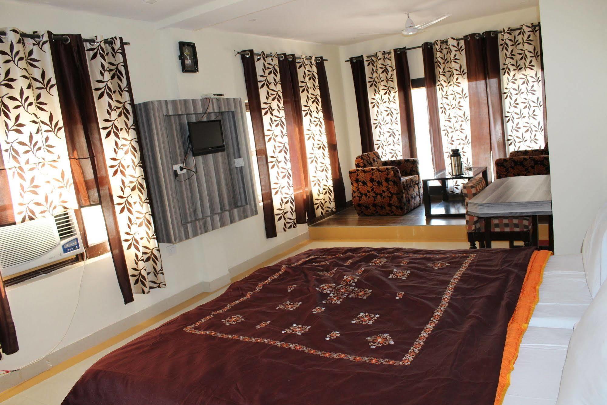 Hotel Gyan Haridwār Exteriér fotografie
